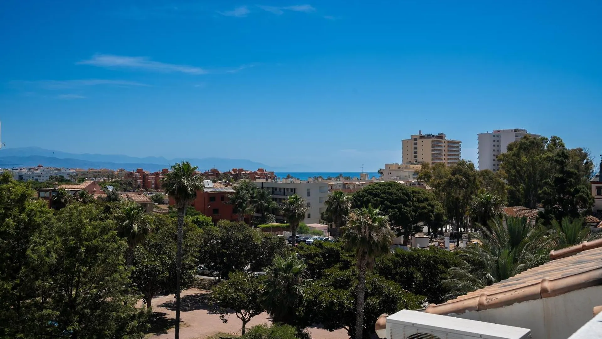 Penthouse With Sea Views Los Alamos Torremolinos Apartament