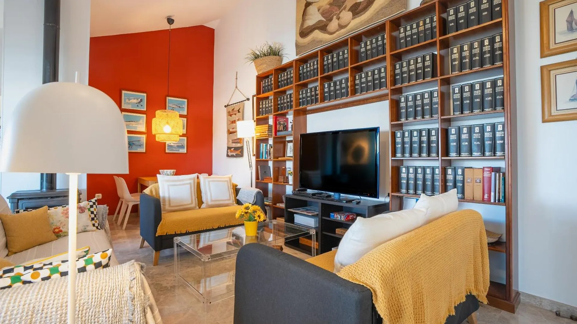 Penthouse With Sea Views Los Alamos location